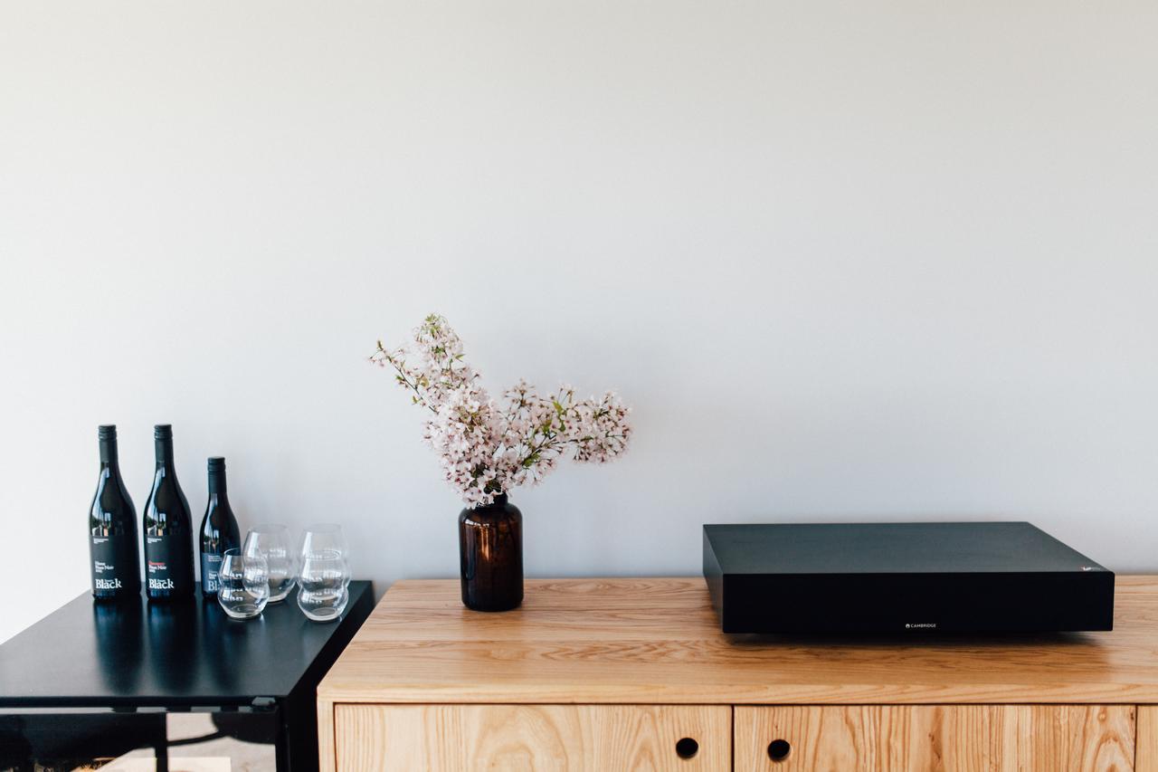 Black Estate B & B Waipara Экстерьер фото